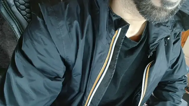 JUSTFORRICH online show from April 5, 9:05 am