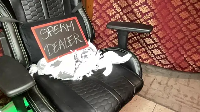 JUSTFORRICH online show from November 12, 9:02 am