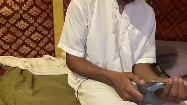 JUSTFORRICH online show from September 23, 8:10 am