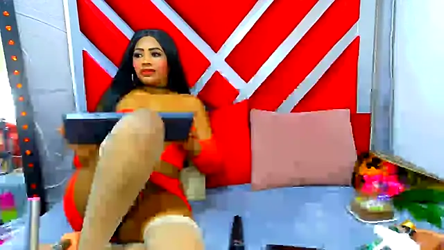PerlaZultana online show from May 10, 8:11 pm