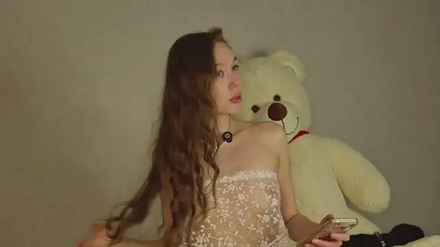 Molly Kisss online show from May 13, 7:10 pm