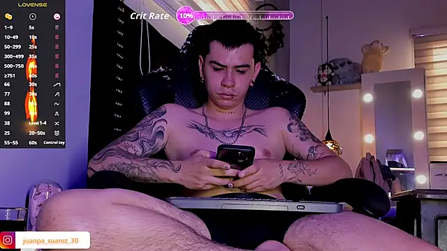 chris suarez online show from March 7, 8:36 pm