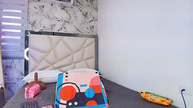 Snapshot of carol_juicyy chatting on November 26, 7:14 pm carol juicyy online show from November 26, 7:14 pm