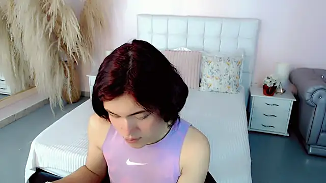 nathalialoes1 online show from November 22, 7:02 pm