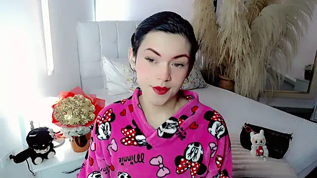 nathalialoes1 online show from January 13, 9:13 am