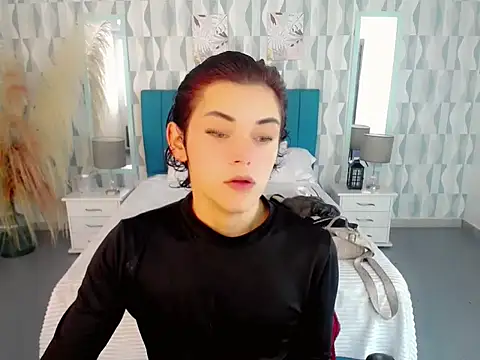 nathalialoes1 online show from November 23, 7:13 pm