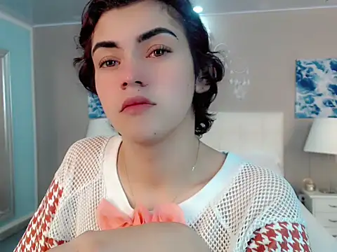 nathalialoes1 online show from November 1, 12:10 pm