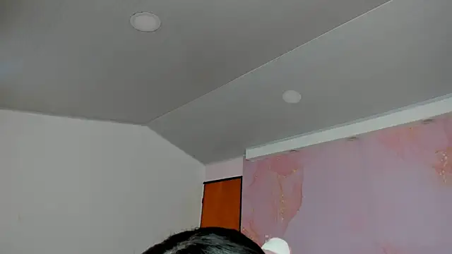 milk candy18 online show from October 2, 12:19 pm