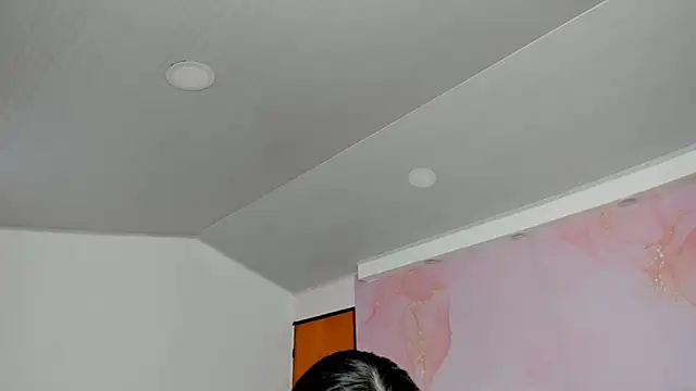 milk candy18 online show from September 20, 12:10 pm