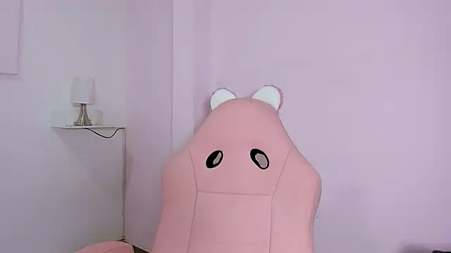 milk candy18 online show from November 22, 11:20 am