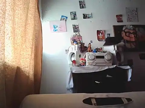 Snapshot of chanito_1421 chatting on October 8, 7:03 pm chanito 1421 online show from October 8, 7:03 pm