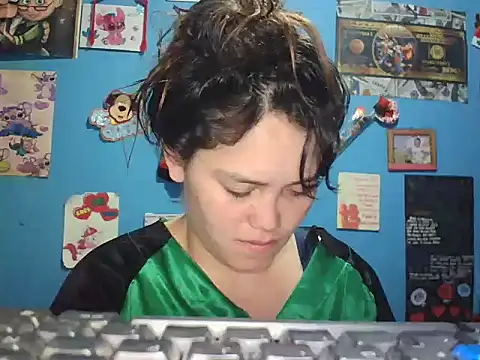 Snapshot of chanito_1421 chatting on November 10, 9:20 pm chanito 1421 online show from November 10, 9:20 pm