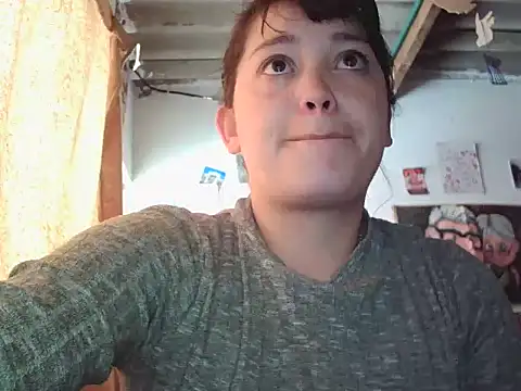 Snapshot of chanito_1421 chatting on September 25, 2:23 pm chanito 1421 online show from September 25, 2:23 pm