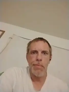 Snapshot of jarjar83 chatting on May 27, 10:33 am jarjar83 online show from May 27, 10:33 am