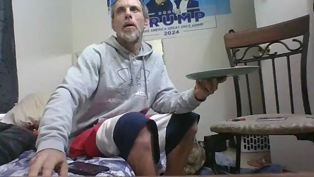 jarjar83 online show from December 4, 3:00 pm