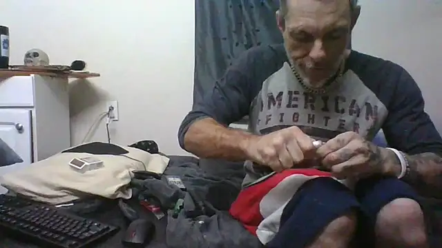 jarjar83 online show from November 9, 9:13 am