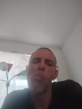 Snapshot of jarjar83 chatting on June 13, 1:31 pm jarjar83 online show from June 13, 1:31 pm
