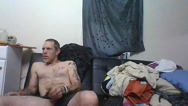 jarjar83 online show from October 26, 7:36 pm