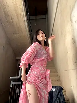 xtt1689999 online show from October 16, 4:21 am