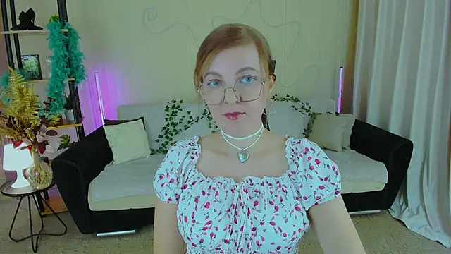 YourUniverser online show from November 28, 9:53 am