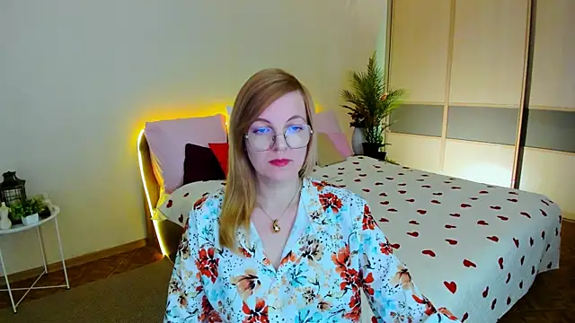 YourUniverser online show from May 27, 9:49 am