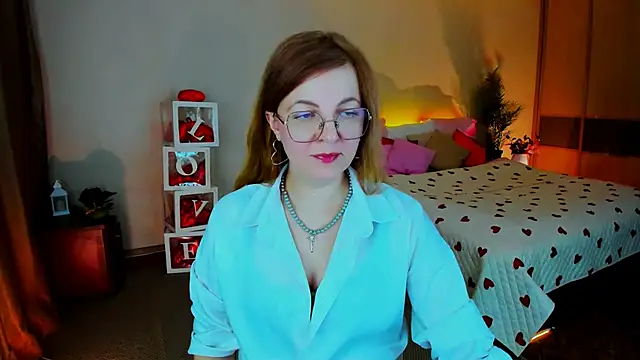 YourUniverser online show from February 17, 10:34 am