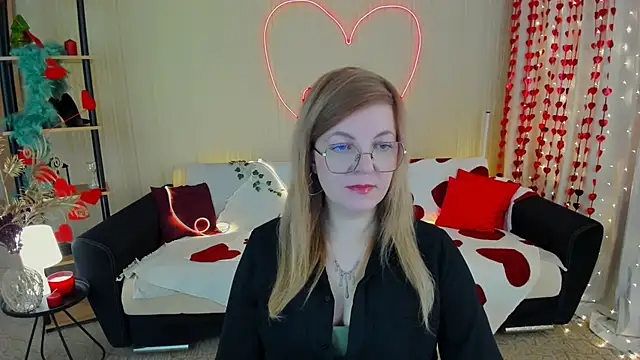 YourUniverser online show from February 24, 9:43 am