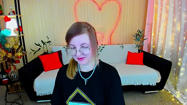 YourUniverser online show from April 26, 9:28 am