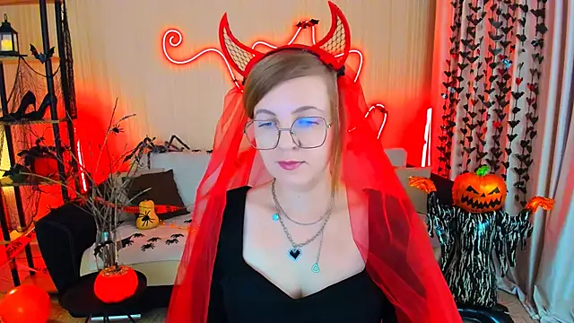 YourUniverser online show from October 28, 4:13 am