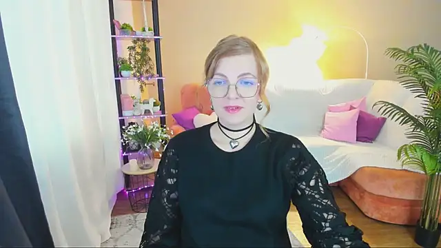 YourUniverser online show from September 20, 10:09 am