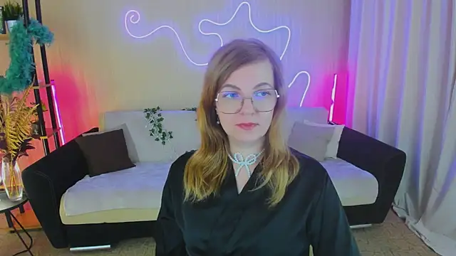 YourUniverser online show from October 10, 11:11 am