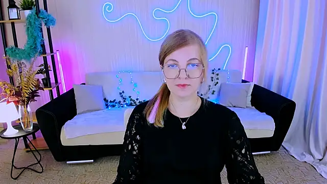 YourUniverser online show from September 26, 10:00 am