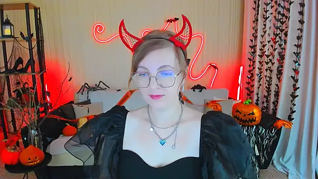 YourUniverser online show from October 26, 9:20 am