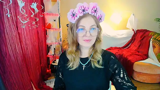 YourUniverser online show from October 27, 10:38 am