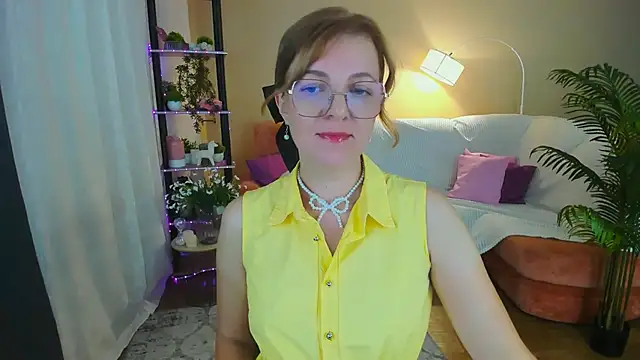 YourUniverser online show from September 18, 4:15 am