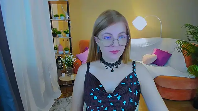 YourUniverser online show from November 6, 9:46 am