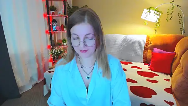 YourUniverser online show from April 8, 9:44 am