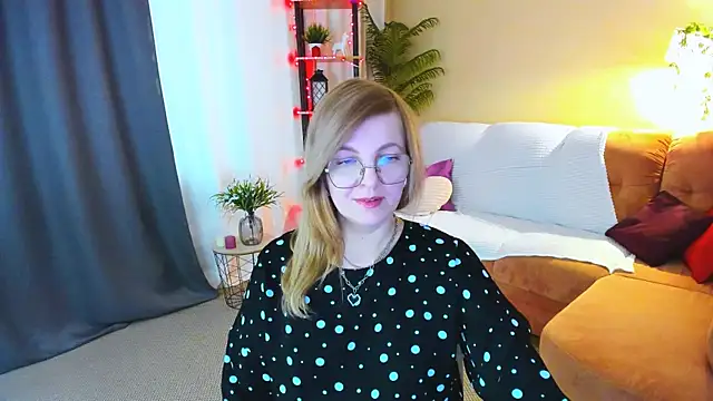 YourUniverser online show from April 23, 12:29 pm