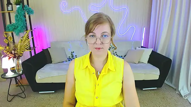 YourUniverser online show from September 22, 9:15 am