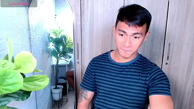 PinooyMilker online show from February 15, 12:15 pm