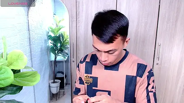 PinooyMilker online show from February 11, 12:43 am