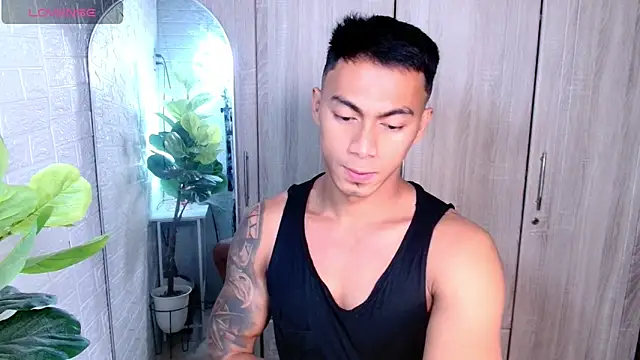 PinooyMilker online show from March 25, 6:29 pm