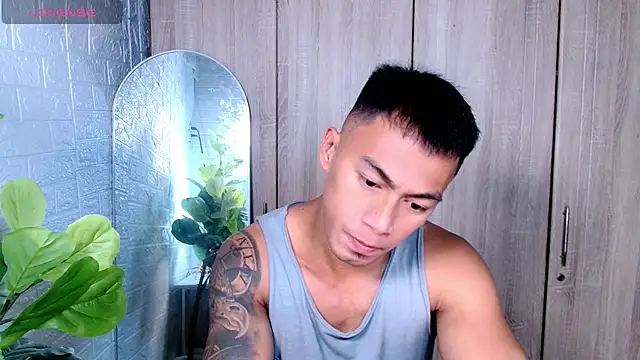 PinooyMilker online show from April 15, 3:23 am