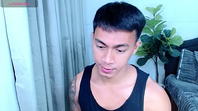 Snapshot of PinooyMilker chatting on June 22, 3:31 pm PinooyMilker online show from June 22, 3:31 pm