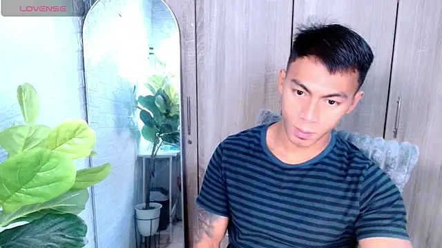 PinooyMilker online show from February 26, 3:06 am