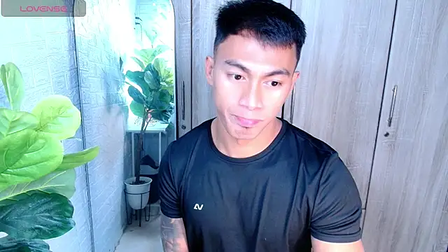 PinooyMilker online show from March 13, 1:38 pm