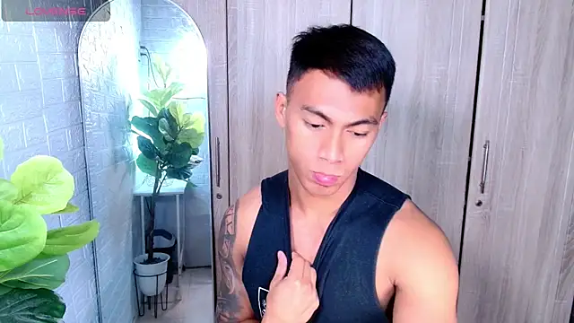 PinooyMilker online show from February 26, 3:12 pm