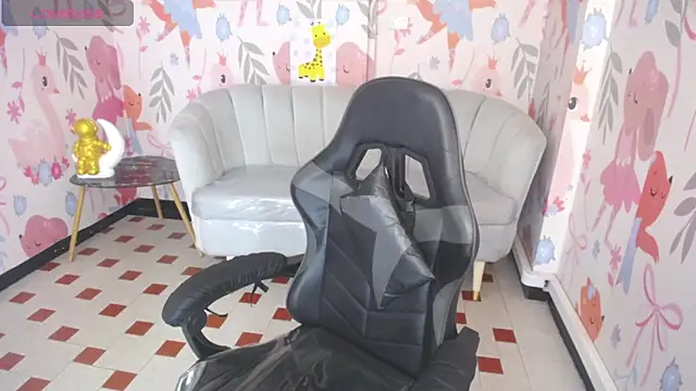 Luna Star v online show from October 24, 3:16 am