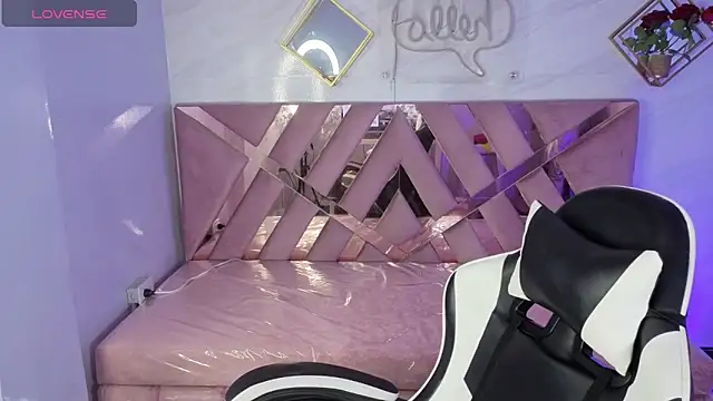 Luna Star v online show from November 21, 3:16 am