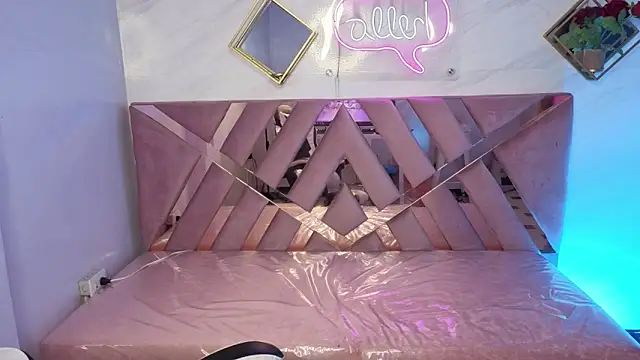 Luna Star v online show from November 26, 3:28 am